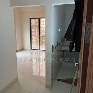 বনশ্রী ব্যাংকস-এ স্টুডিও অ্যাপার্টমেন্ট ভাড়ার জন্য