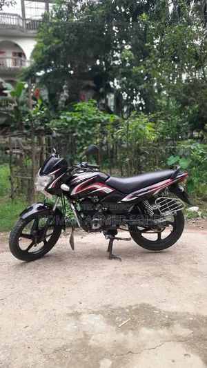 New TVS Metro 2013 Black
