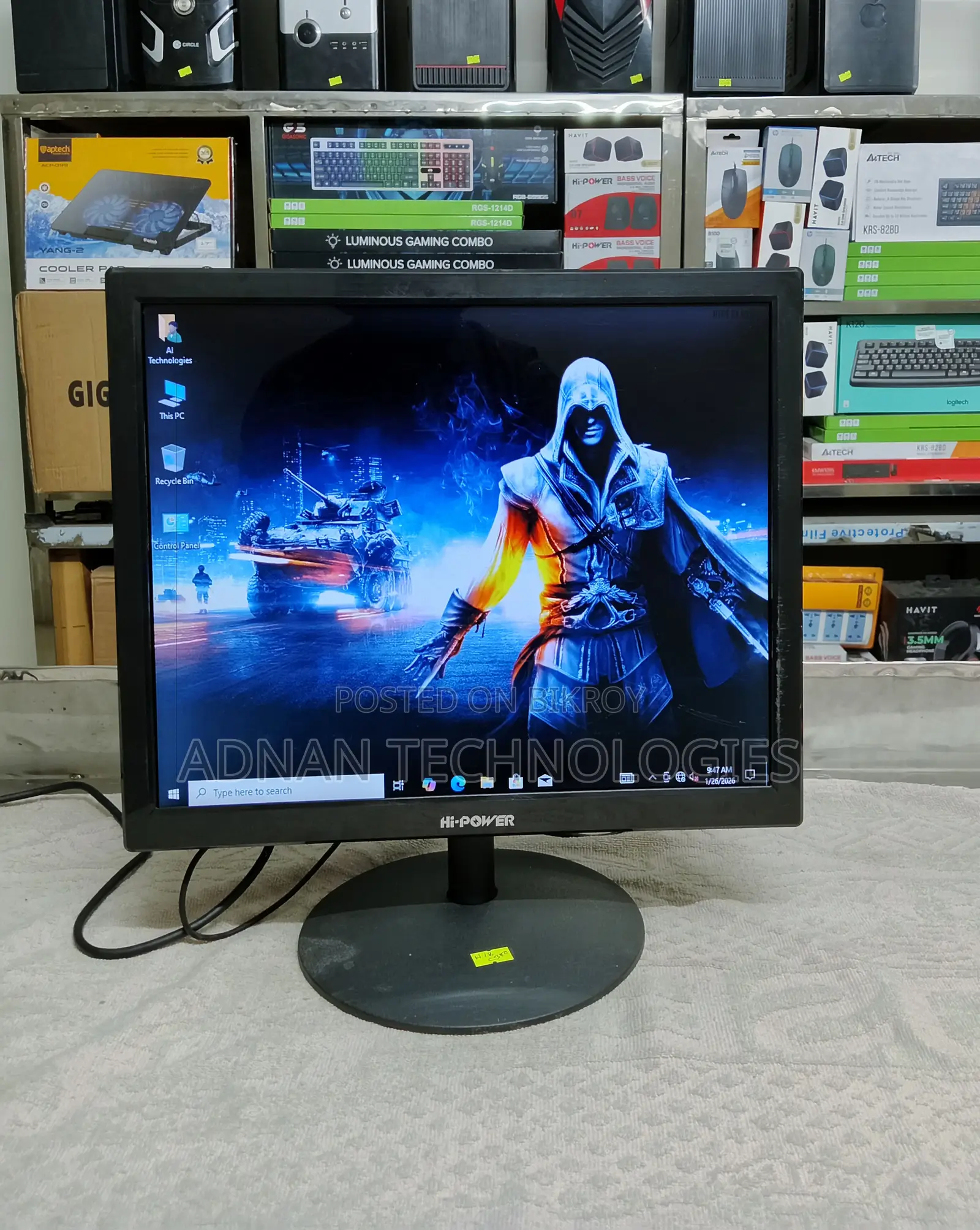 1 Side Mark 17-inch Square LED HD Monitor | Best for CCTV Basic Work