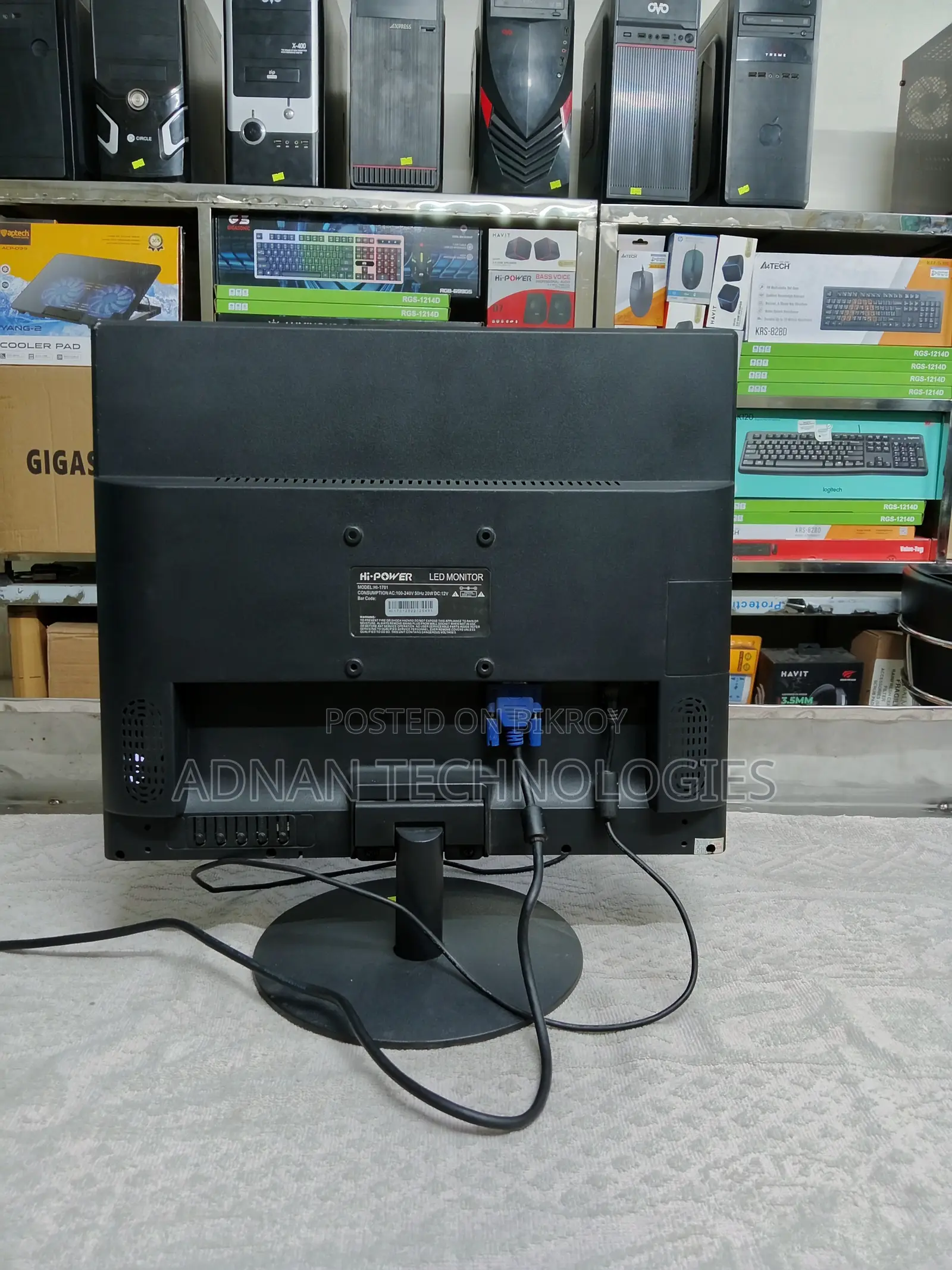 1 Side Mark 17-inch Square LED HD Monitor | Best for CCTV Basic Work