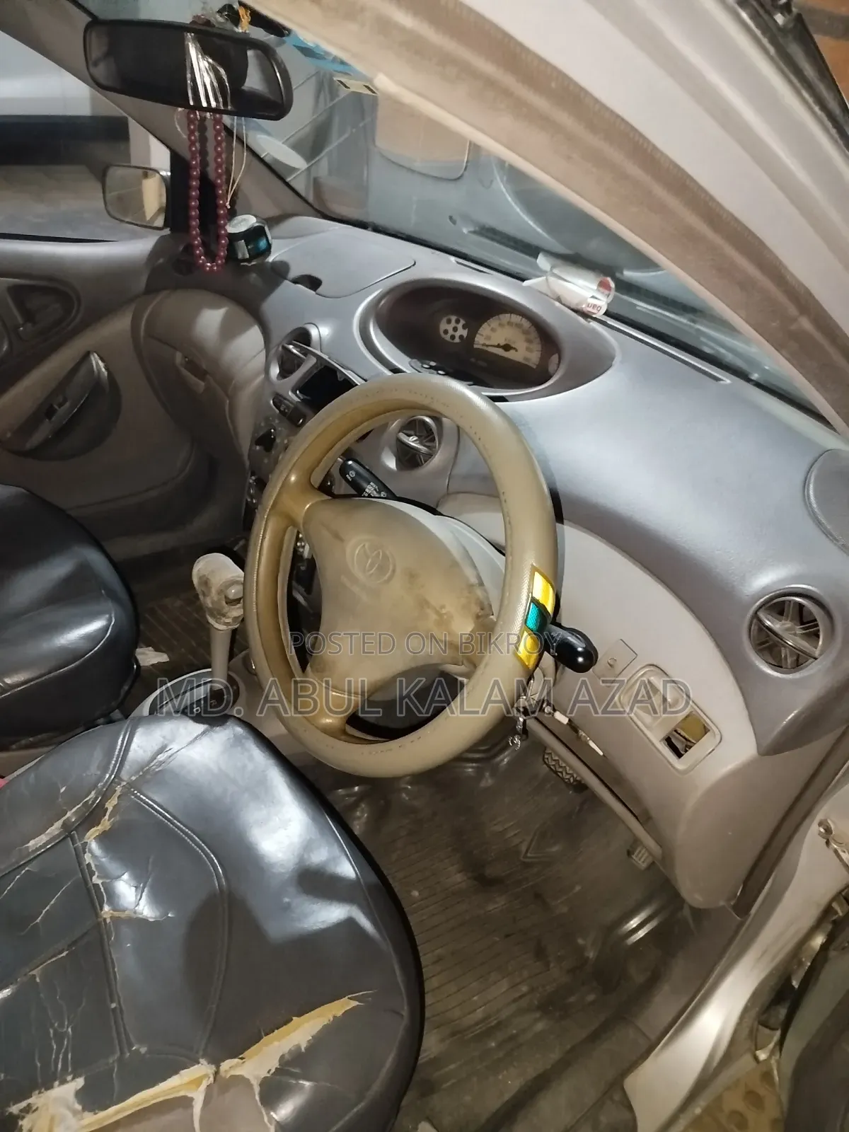 Toyota Platz 2001 Silver
