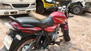 Bajaj Discover 125 2017 Red