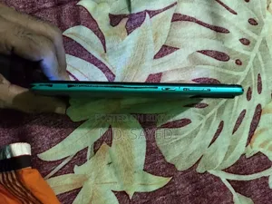 Symphony Z33 32 GB Blue
