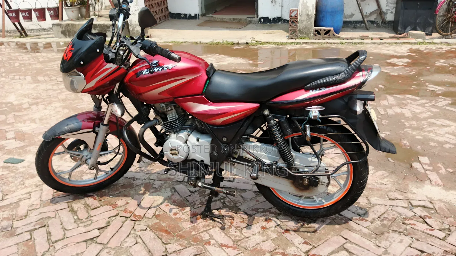 Bajaj Discover 125 2017 Red