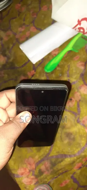 ইনফিনিক্স স্মার্ট ৯ ৬৪ জিবি ব্রোঞ্জ