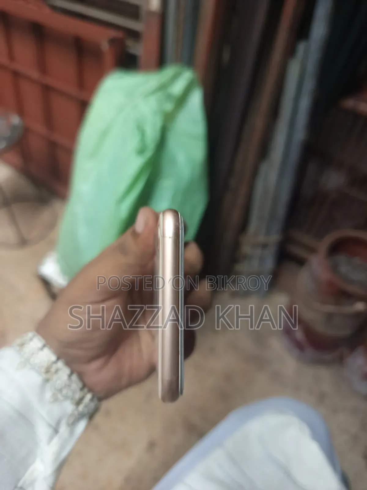 Apple iPhone 8 64 GB White