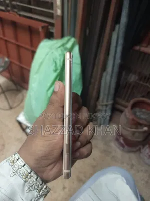 Apple iPhone 8 64 GB White