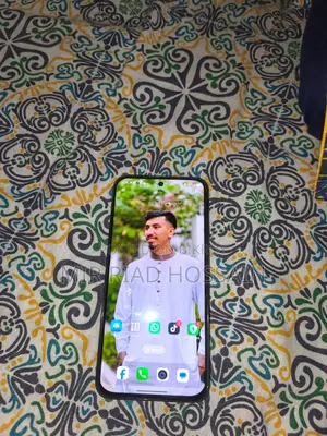 নিউ রিয়েলমি সি৮৫ প্রো ১২৮ জিবি গ্রিন