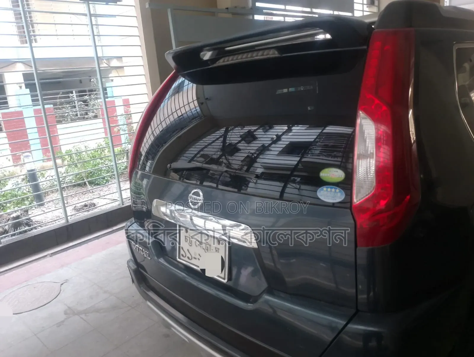 Nissan X-Trail 2011 Gray