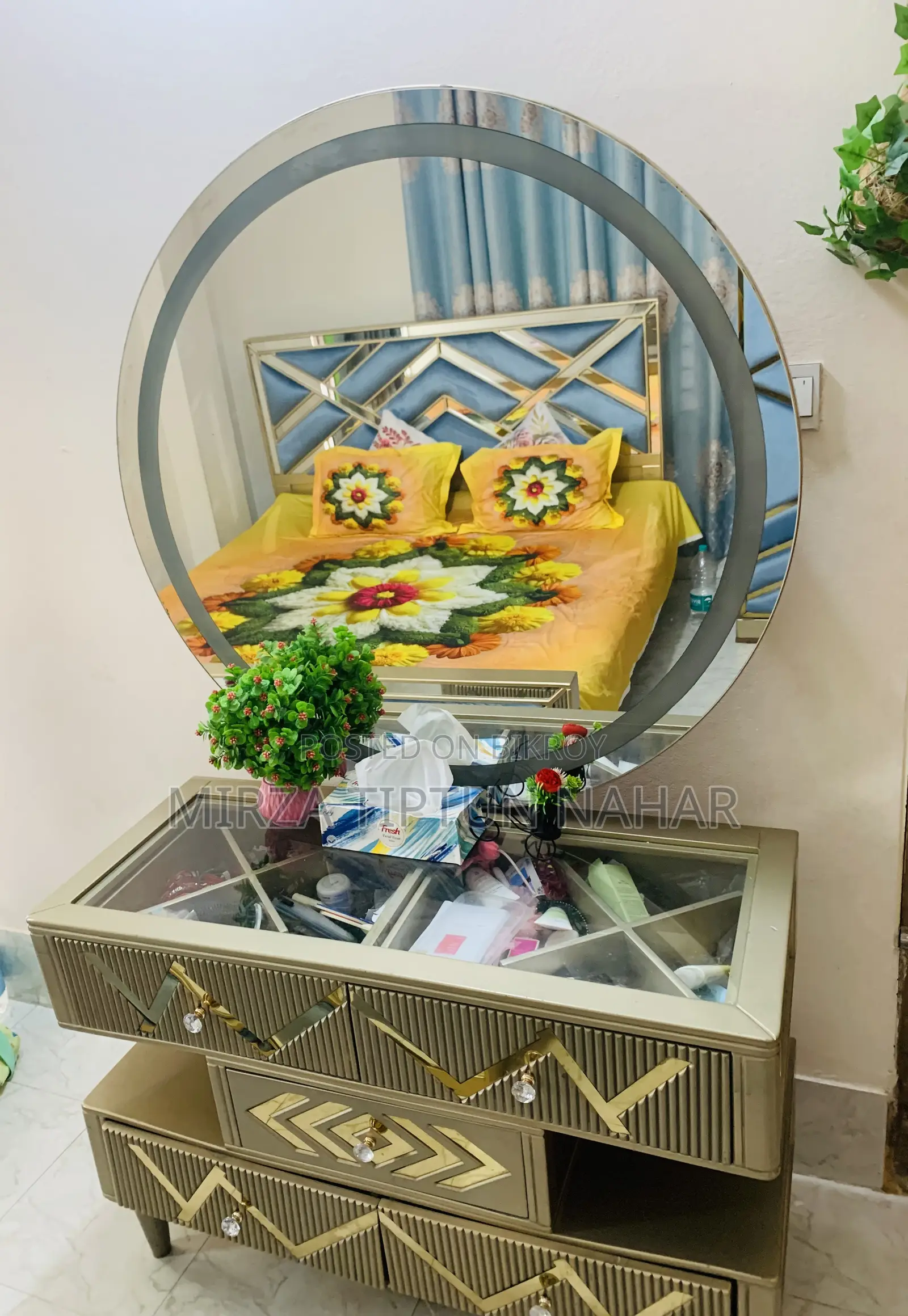 Dressing Table Want to Sell
