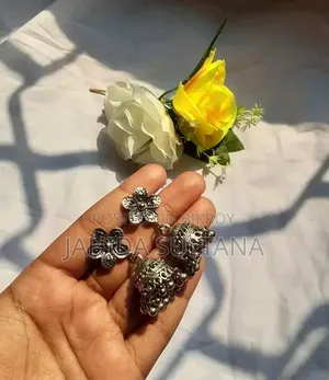 New Viral Jhumka