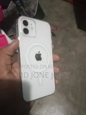 New Apple iPhone 12 128 GB White