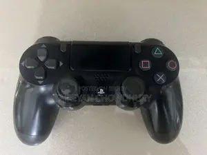 Ps4 Slim + গেমস