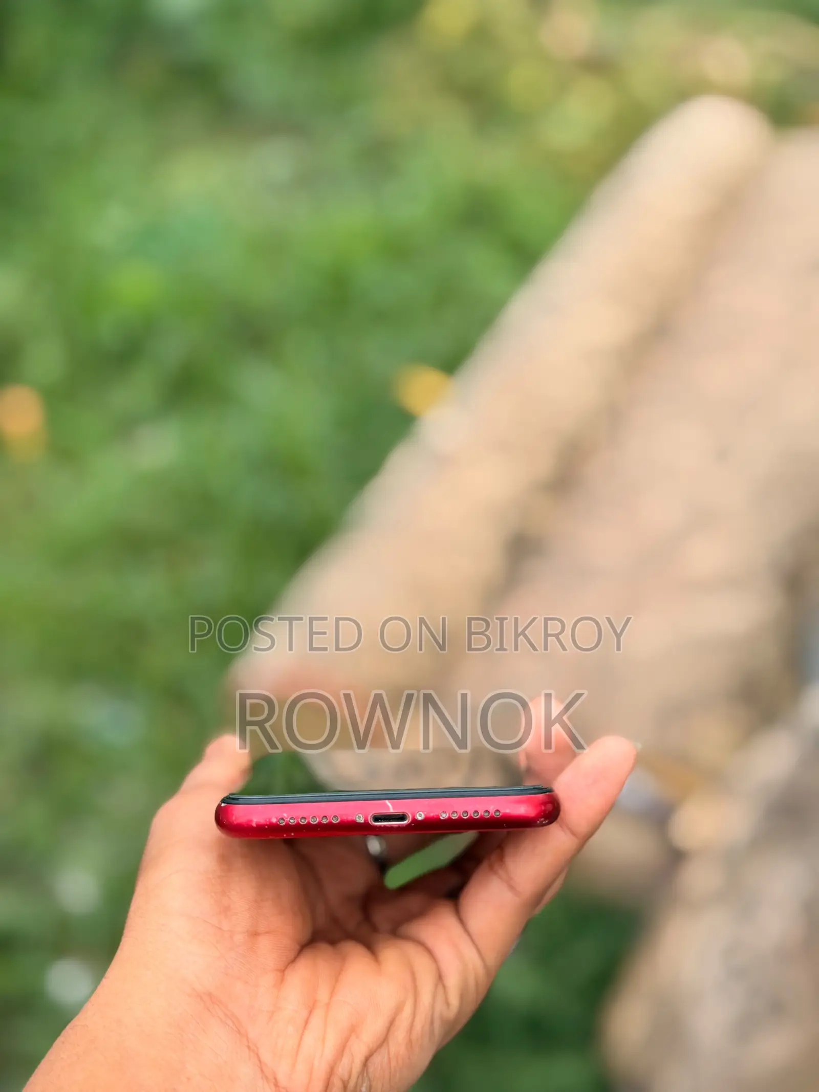 New Apple iPhone 11 64 GB Red