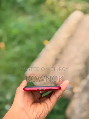 New Apple iPhone 11 64 GB Red