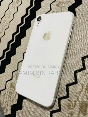 Apple iPhone XR 64 GB White