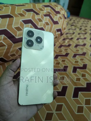 Realme 128 GB Yellow