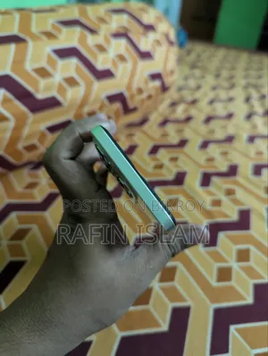 রিয়েলমি ১২৮ জিবি ইয়েলো