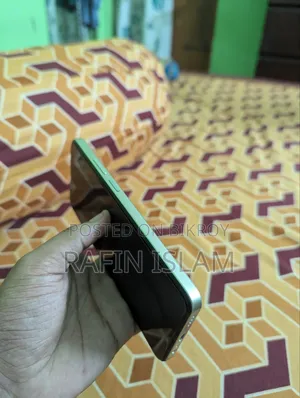 রিয়েলমি ১২৮ জিবি ইয়েলো