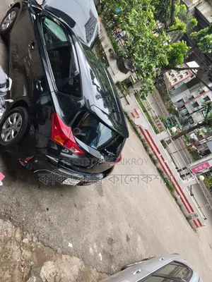 Toyota Auris 2013 Black