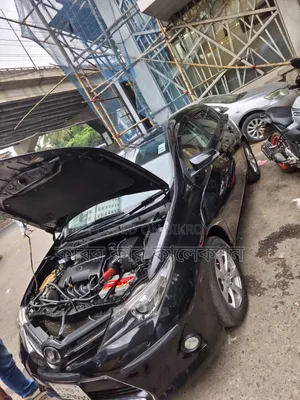 Toyota Auris 2013 Black