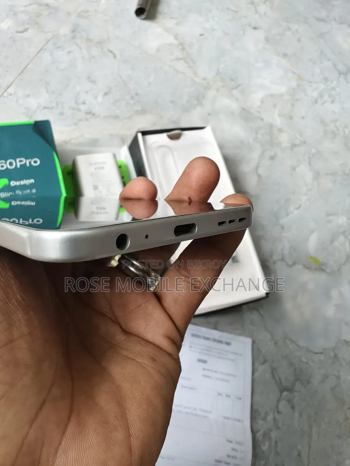 নতুন ইনফিনিক্স হট ৬০ প্রো ১২৮ জিবি সিলভার