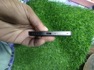 Realme P3 Pro 128 GB Gray