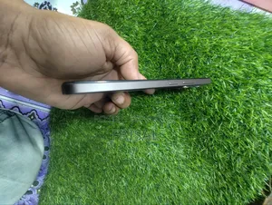 Realme P3 Pro 128 GB Gray
