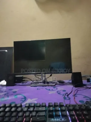 Gigabyte GA-H110MSTX-HD3-ZK 8GB Intel Core i5 SSD 256GB