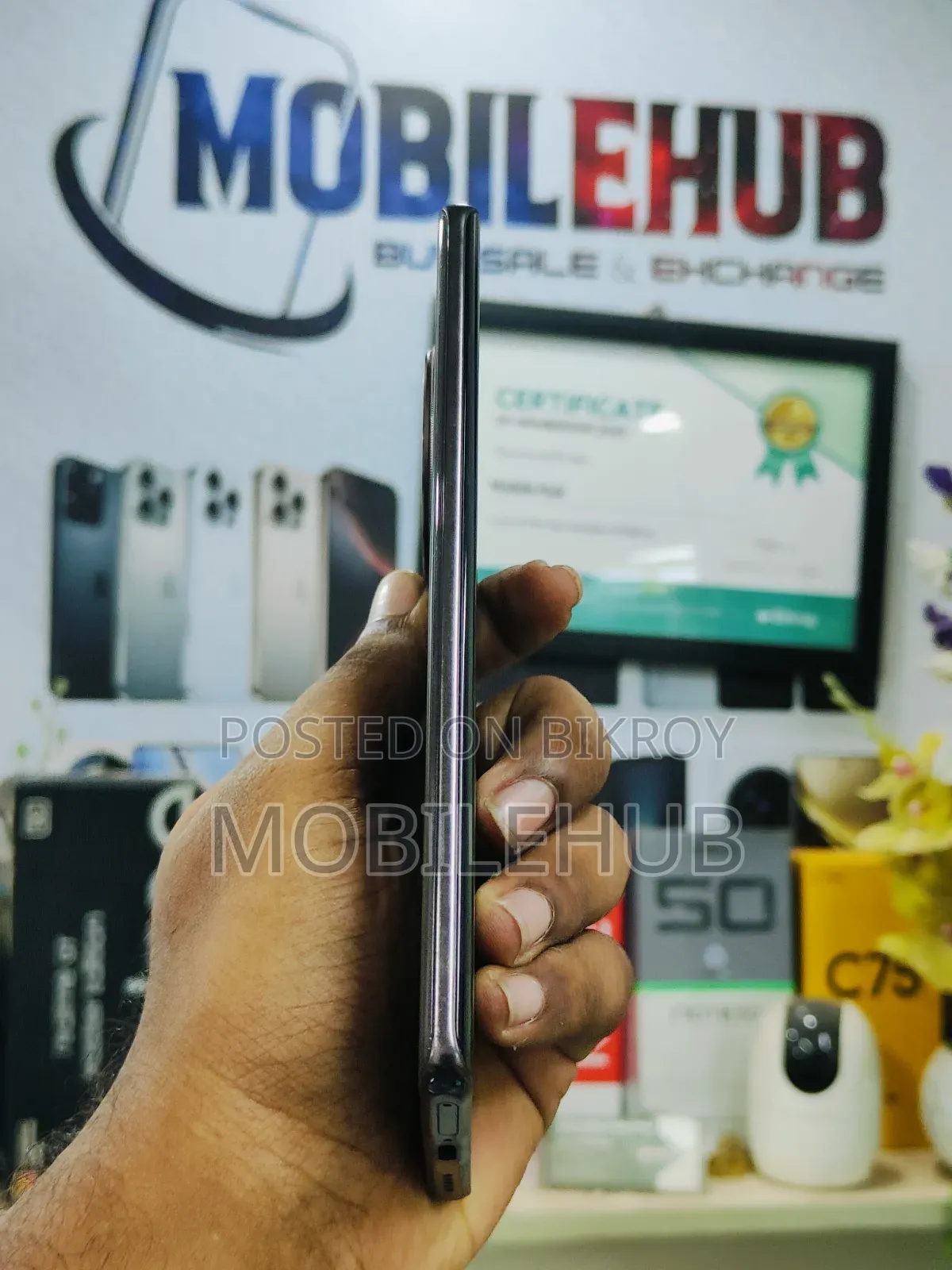 Vivo V30e 128 GB Red