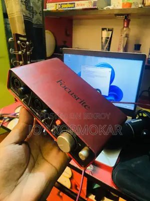 Focusrite Scarlett 2i2 – Selling for repair or parts