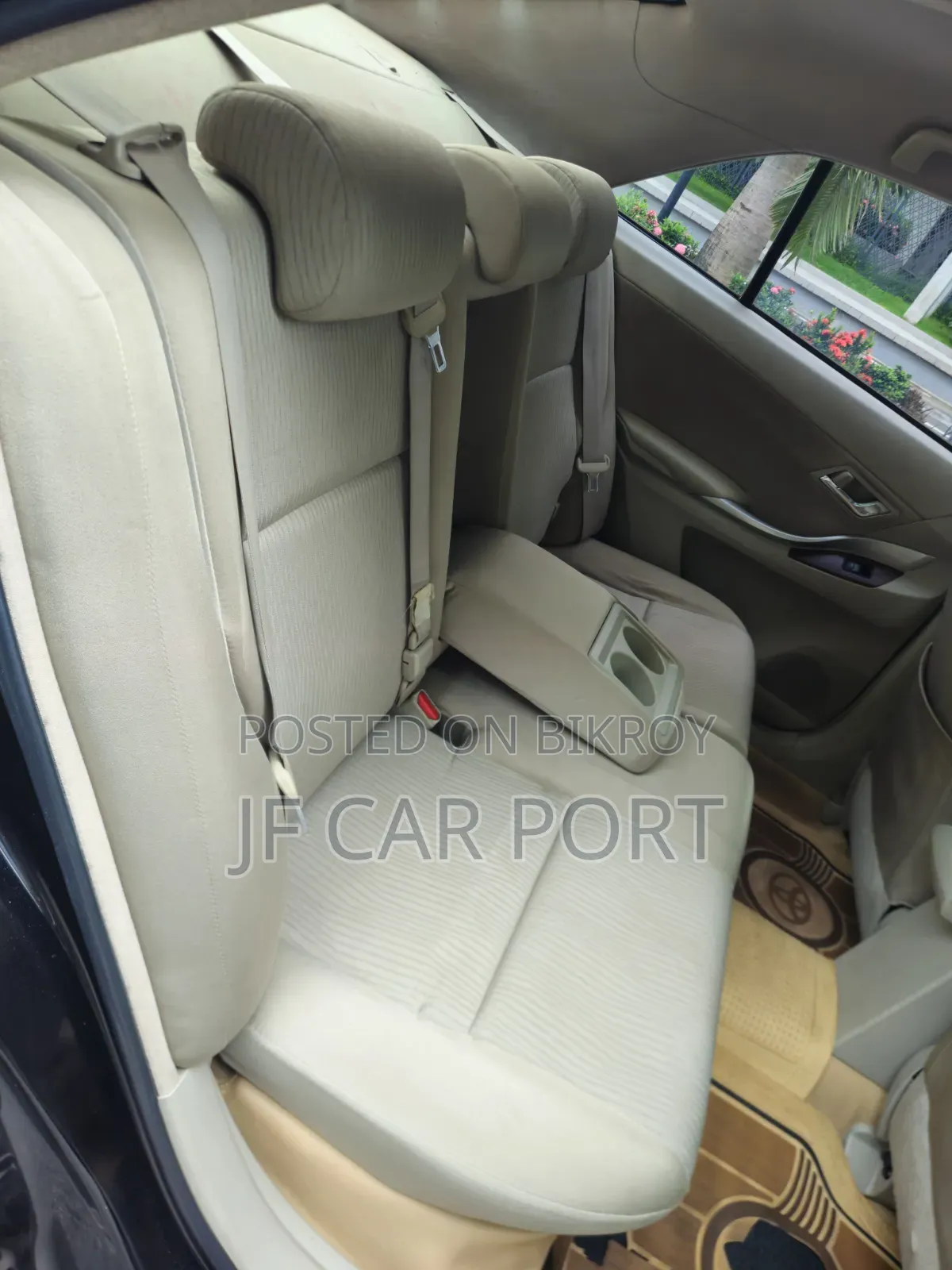 Toyota Premio 2012 Black