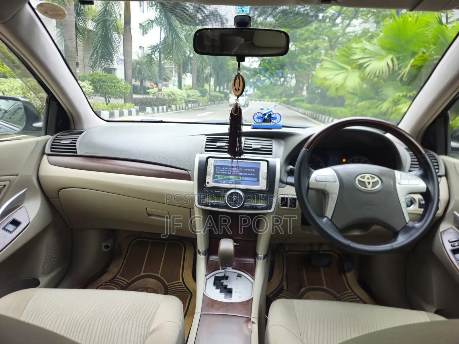 Toyota Premio 2012 Black