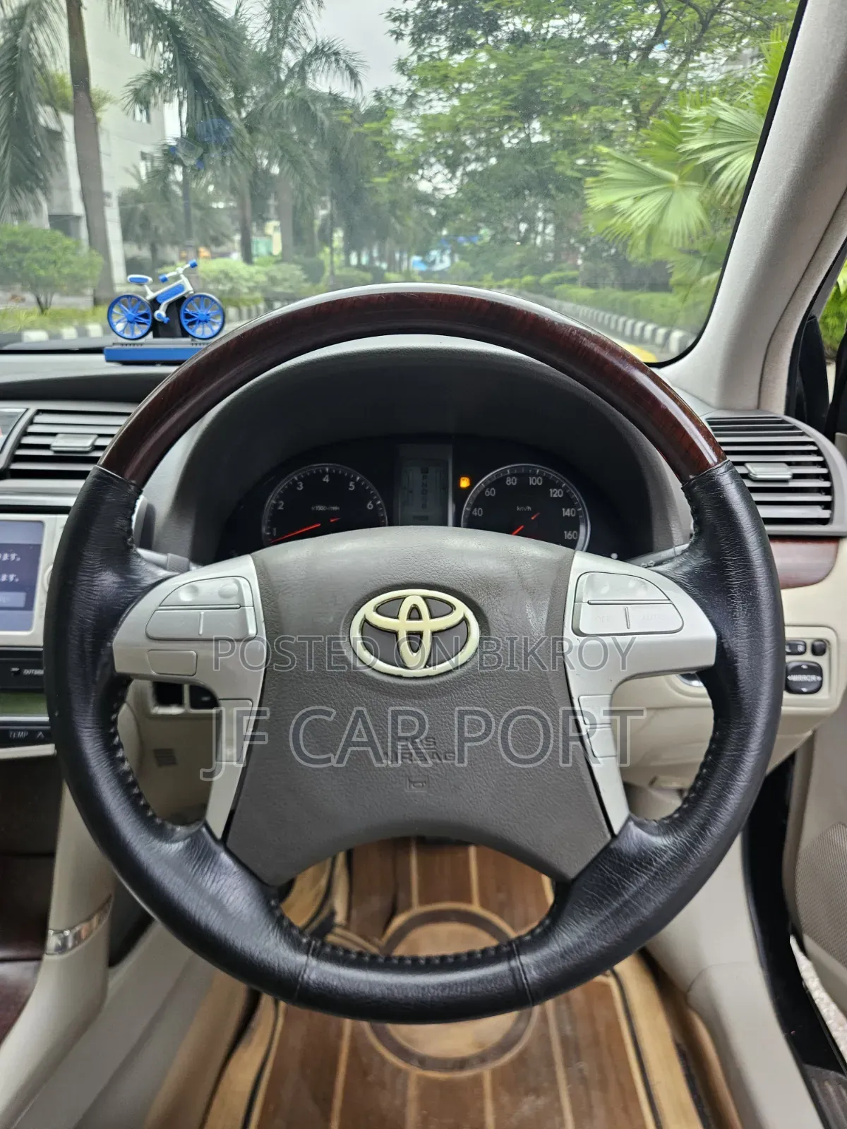 Toyota Premio 2012 Black