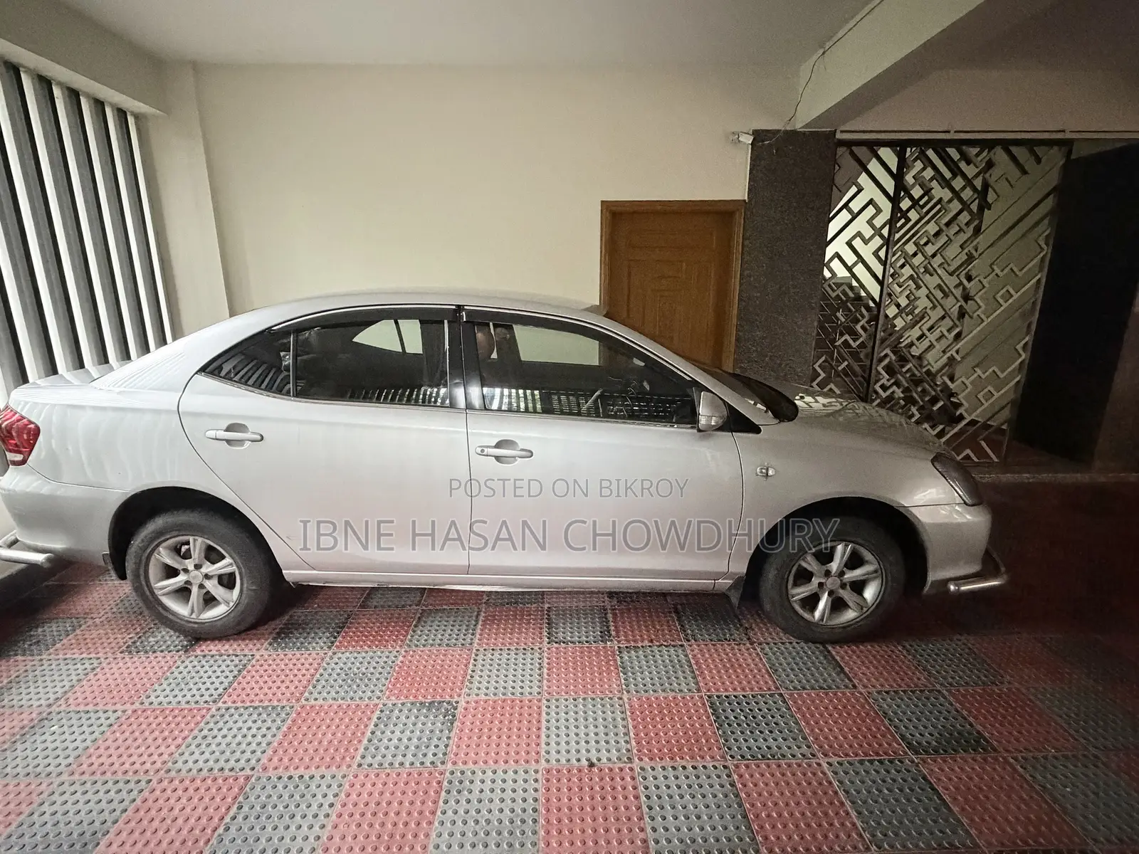 টয়োটা অ্যালিওন ২০০৫ সিলভার
