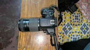 Canon 750d + 2 Lens