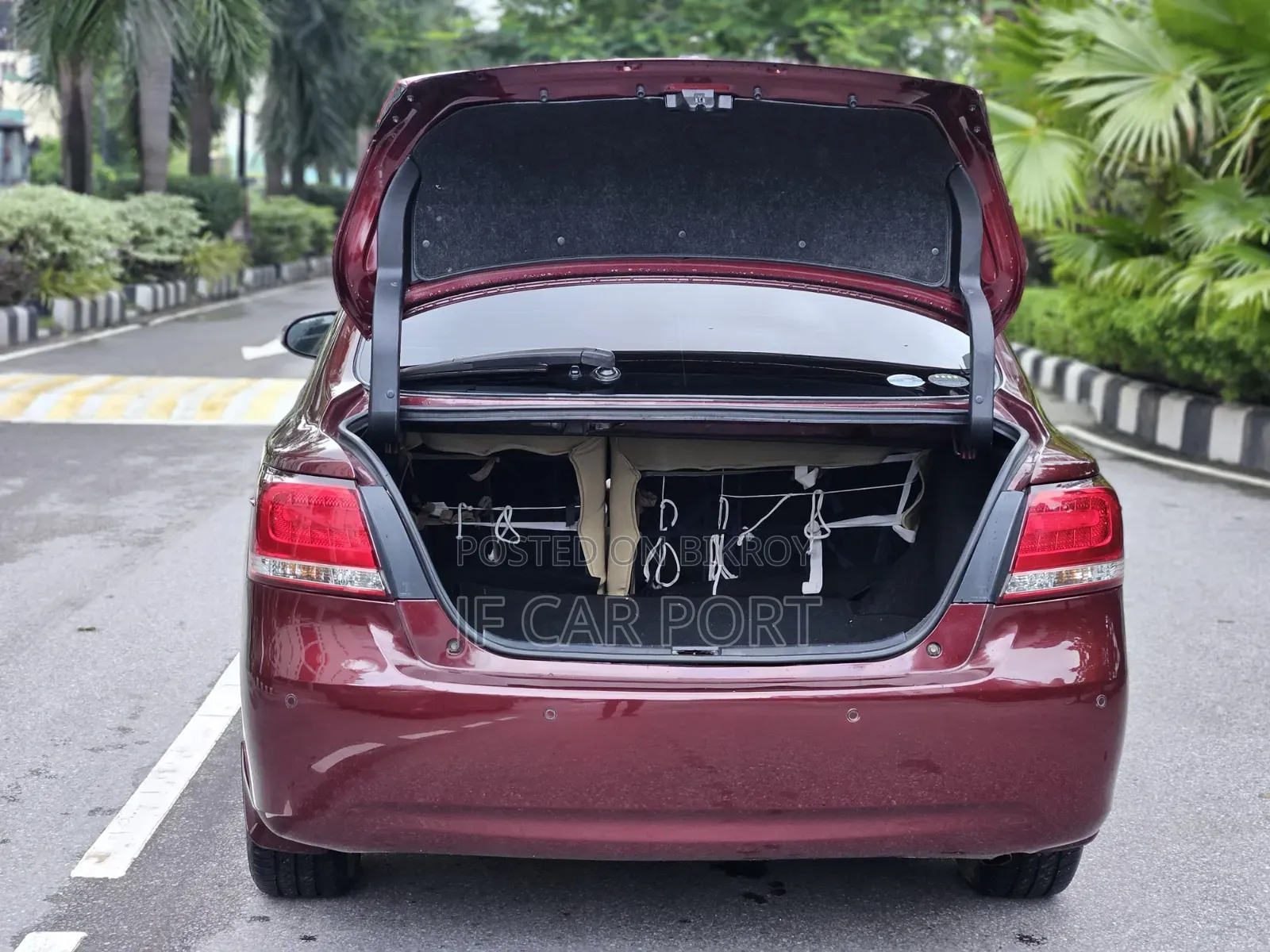 নতুন টয়োটা প্রিমিও ২০১৮ রেড
