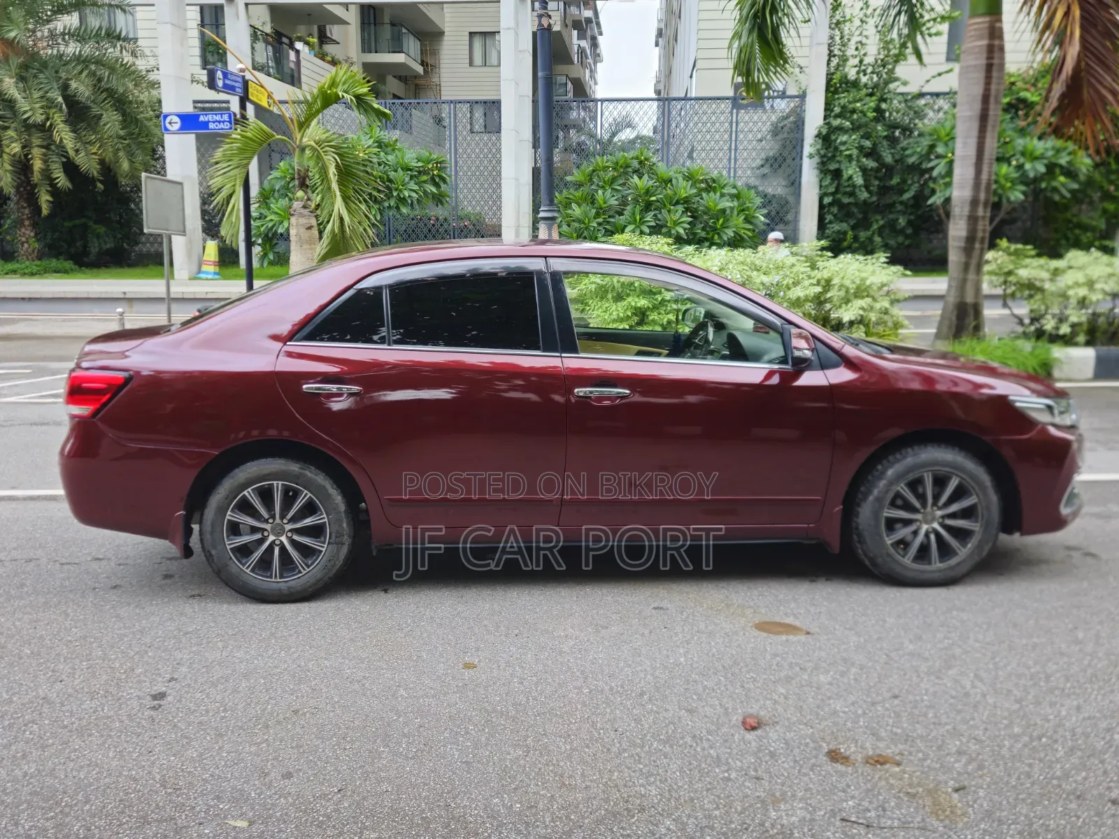নতুন টয়োটা প্রিমিও ২০১৮ রেড