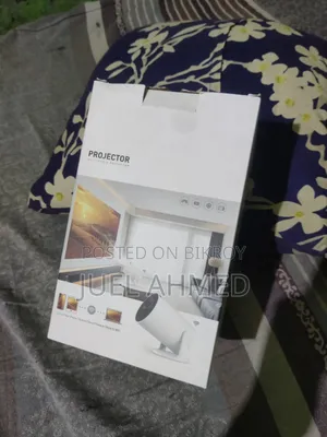 Magcubic Hy300 Android Smart Mini Projector