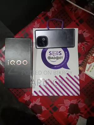 iQOO Z10 256 GB Black
