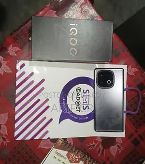 iQOO Z10 256 GB Black