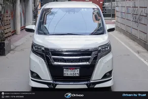 Toyota Esquire 2017 Pearl