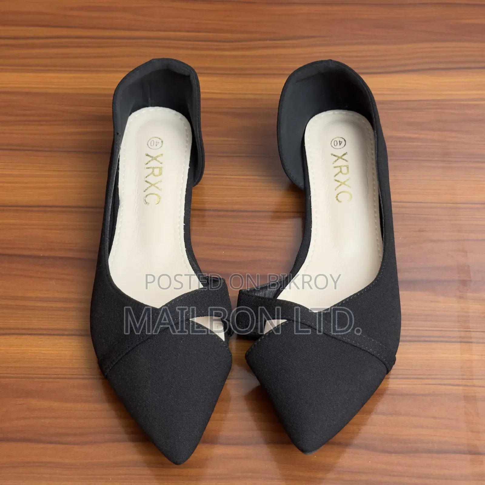 Mb | Noir Crisscross