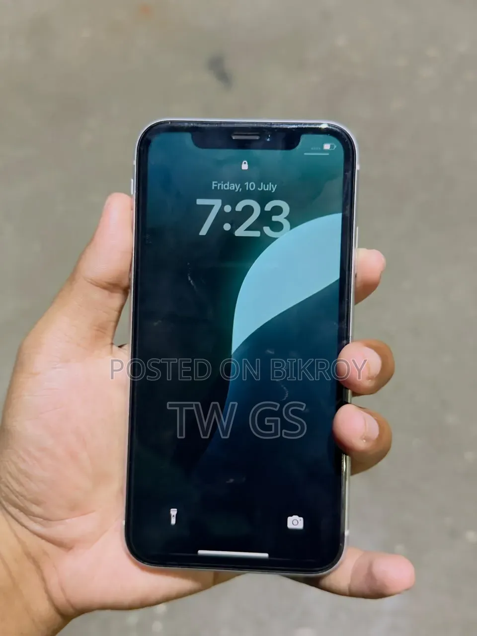 Apple iPhone XR 64 GB White