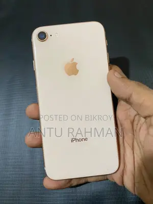 Apple iPhone SE (2020) 128 GB Gold
