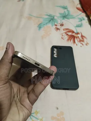 Vivo Y200e 128 GB Orange