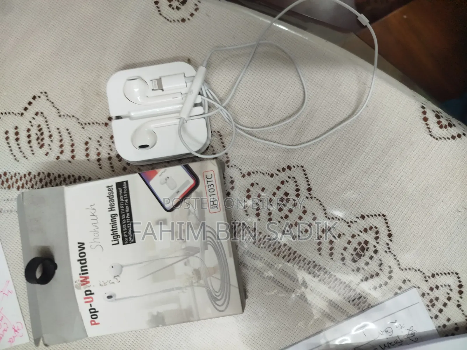 Pop-up Window Lightning Headset For iPhone