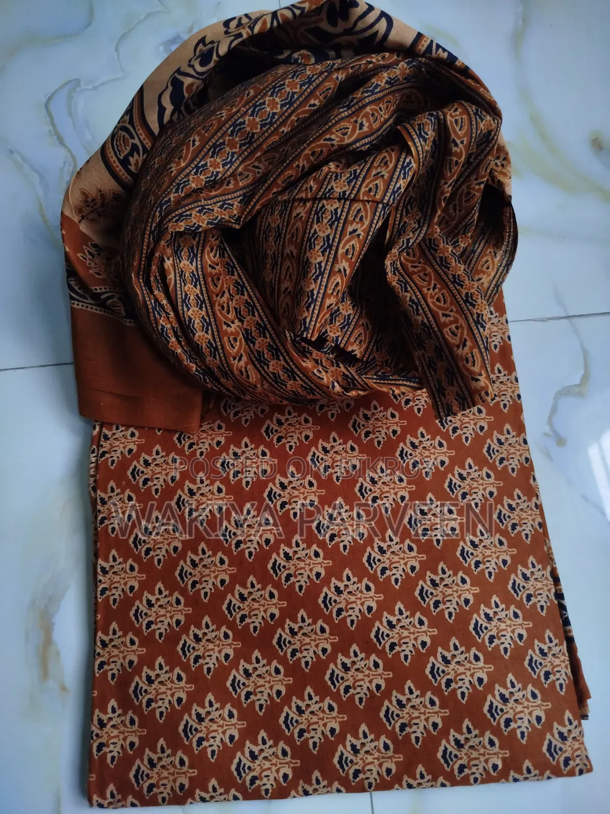 জয়পুরী প্যাটেল আনস্টিচ থ্রি পিস