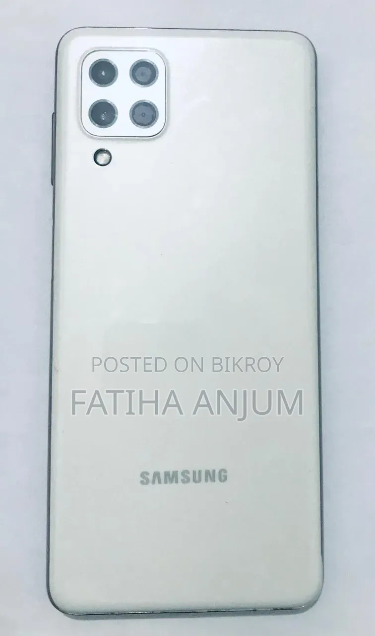Samsung Galaxy M32 128 GB White