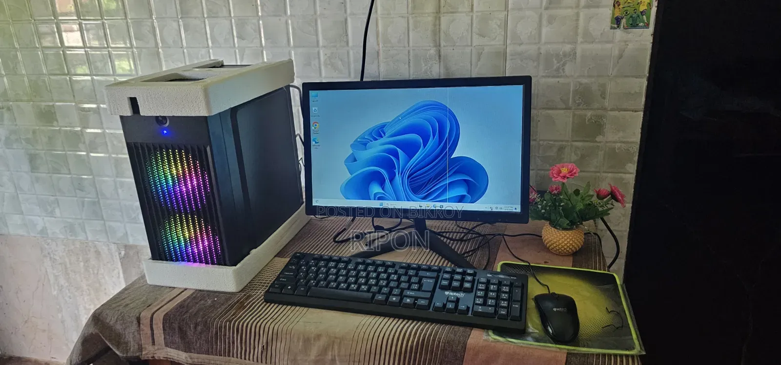 নতুন গিগাবাইট GA-H110MSTX-HD3-ZK ৮জিবি ইন্টেল কোর আই৩ এসএসডি ১২৮জিবি